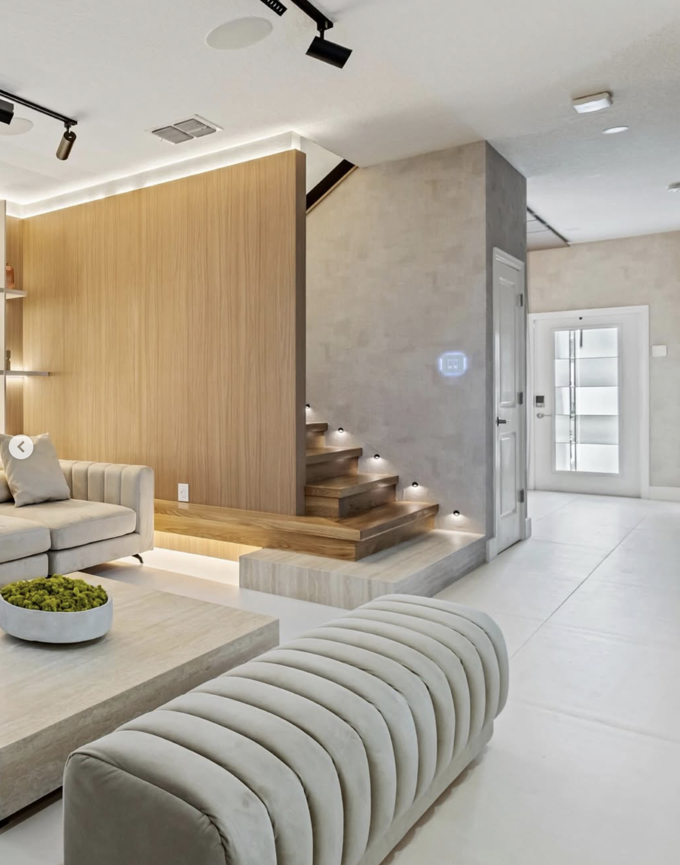 Residential - Cream House — 4