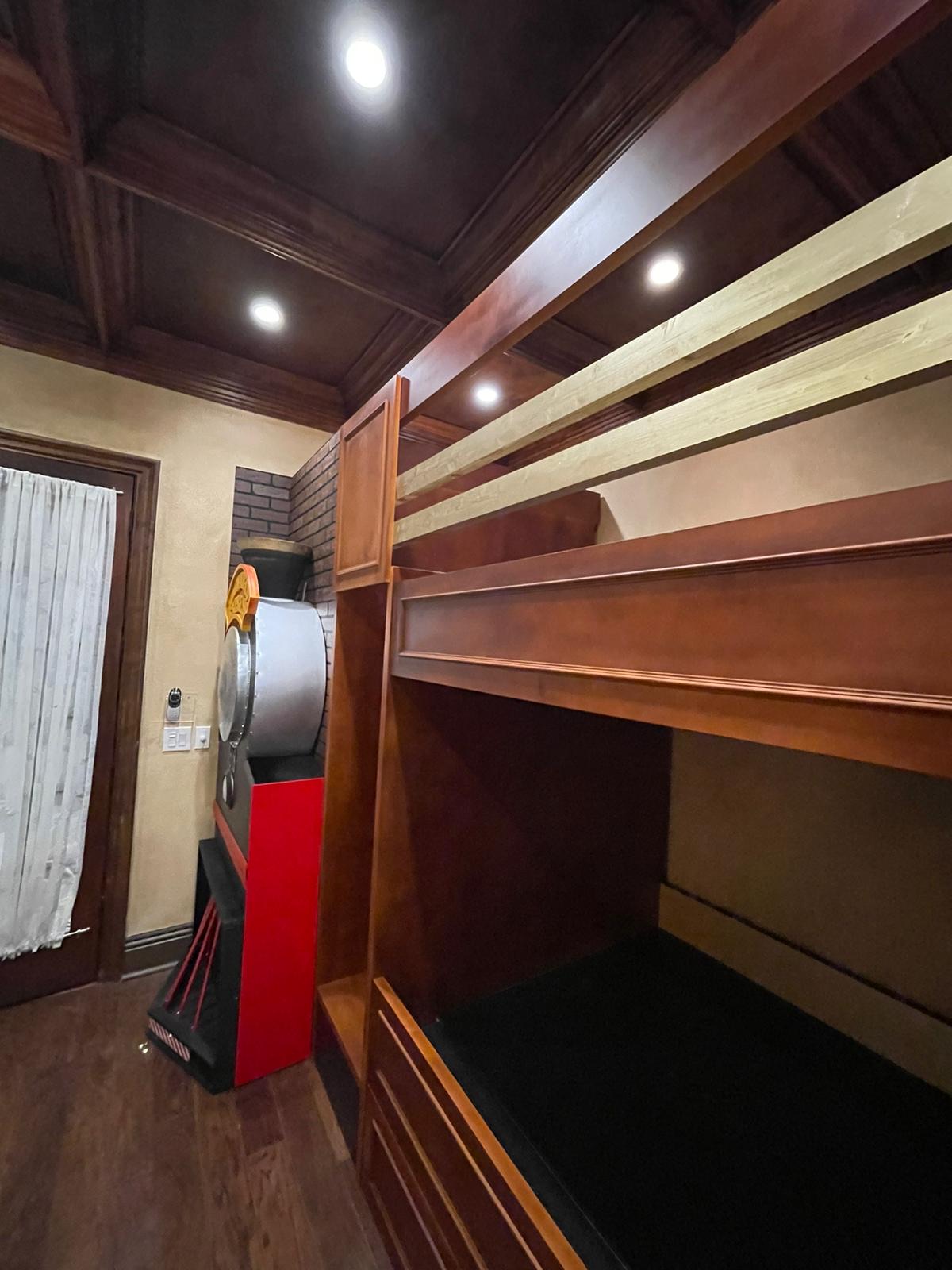 Harry Potter Bedroom — 9