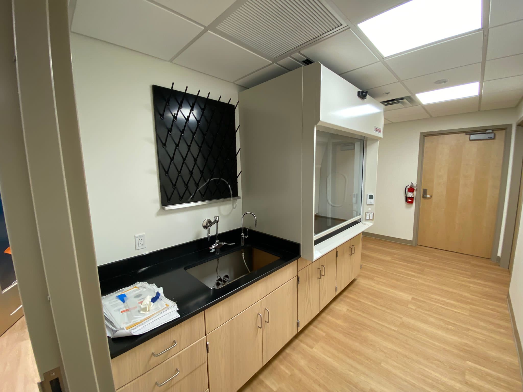 Lab + Cabinets — 5