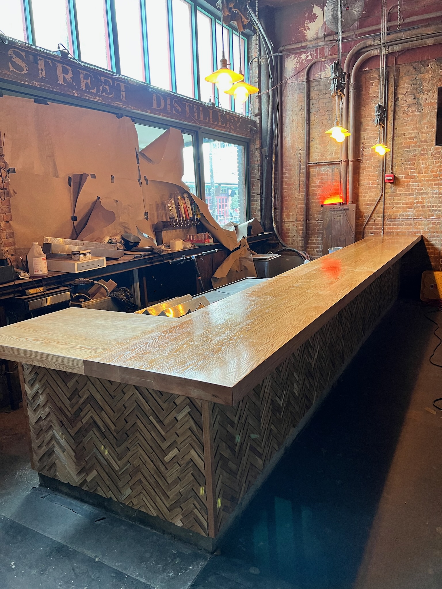 Rivals Bar — 8
